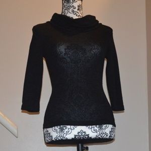 Loose Turtle Neck Shirt